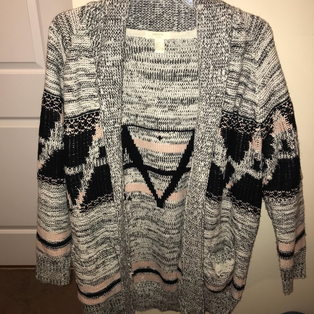 OVERSIZED SWEATER